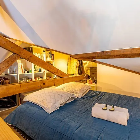 Appartement Guestready - Charming With Mezzanine
