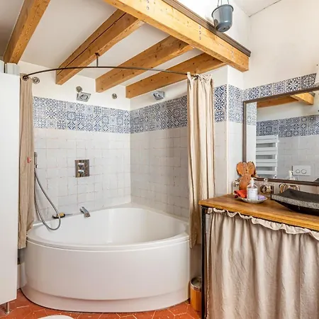 Guestready - Charming With Mezzanine * Párizs
