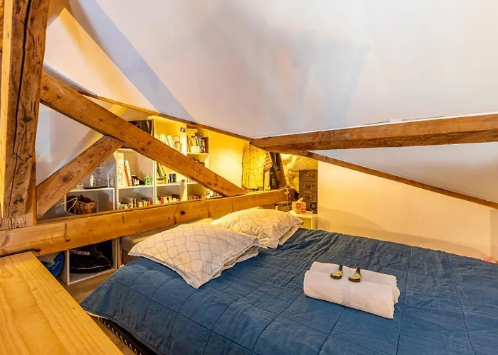 شقة Guestready - Charming With Mezzanine
