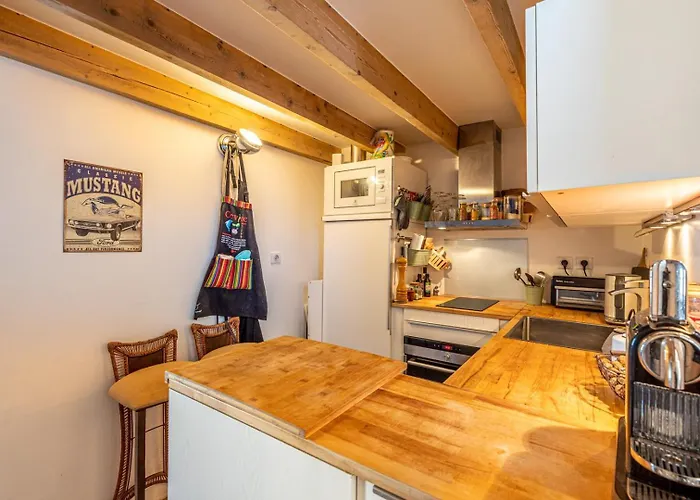 Guestready - Charming With Mezzanine * باريس