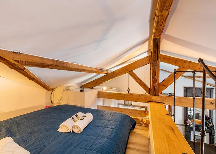 شقة Guestready - Charming With Mezzanine *