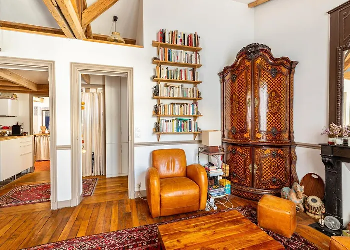 شقة Guestready - Charming With Mezzanine *